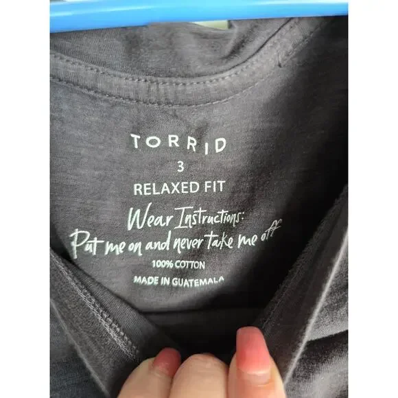 Torrid 100%Coton Tee size 3 tye dye relaxed - Picture 2 of 4